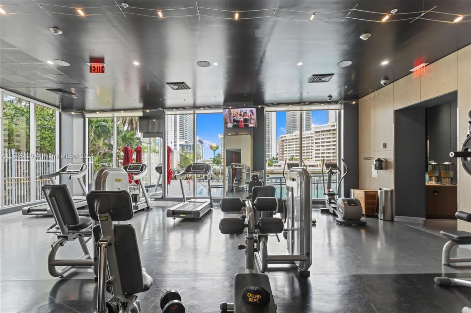 2602 E Hallandale Beach Blvd 1 Br Villa Exterior foto